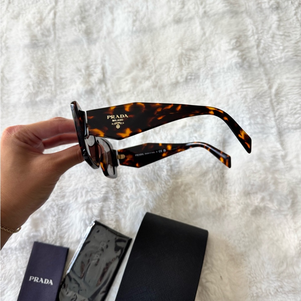 Prada Sunglasses - Picture 7 of 8